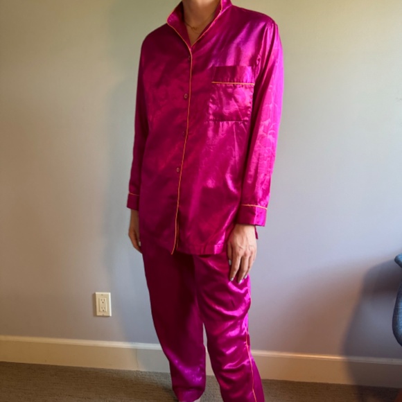 Vintage Fernando Sanchez Vibrant Pink Sleeper - Picture 2 of 13